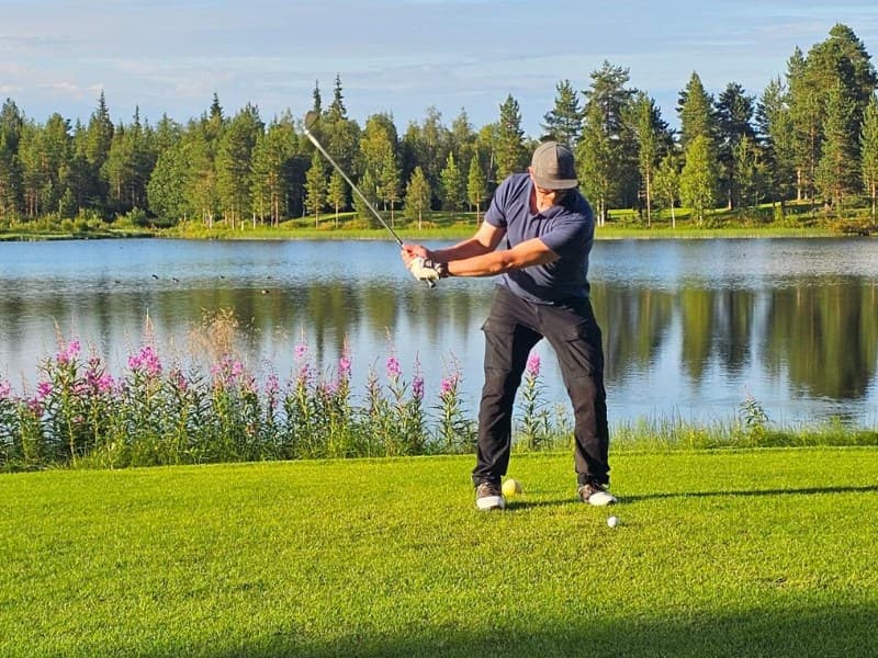 Golf - Image 3